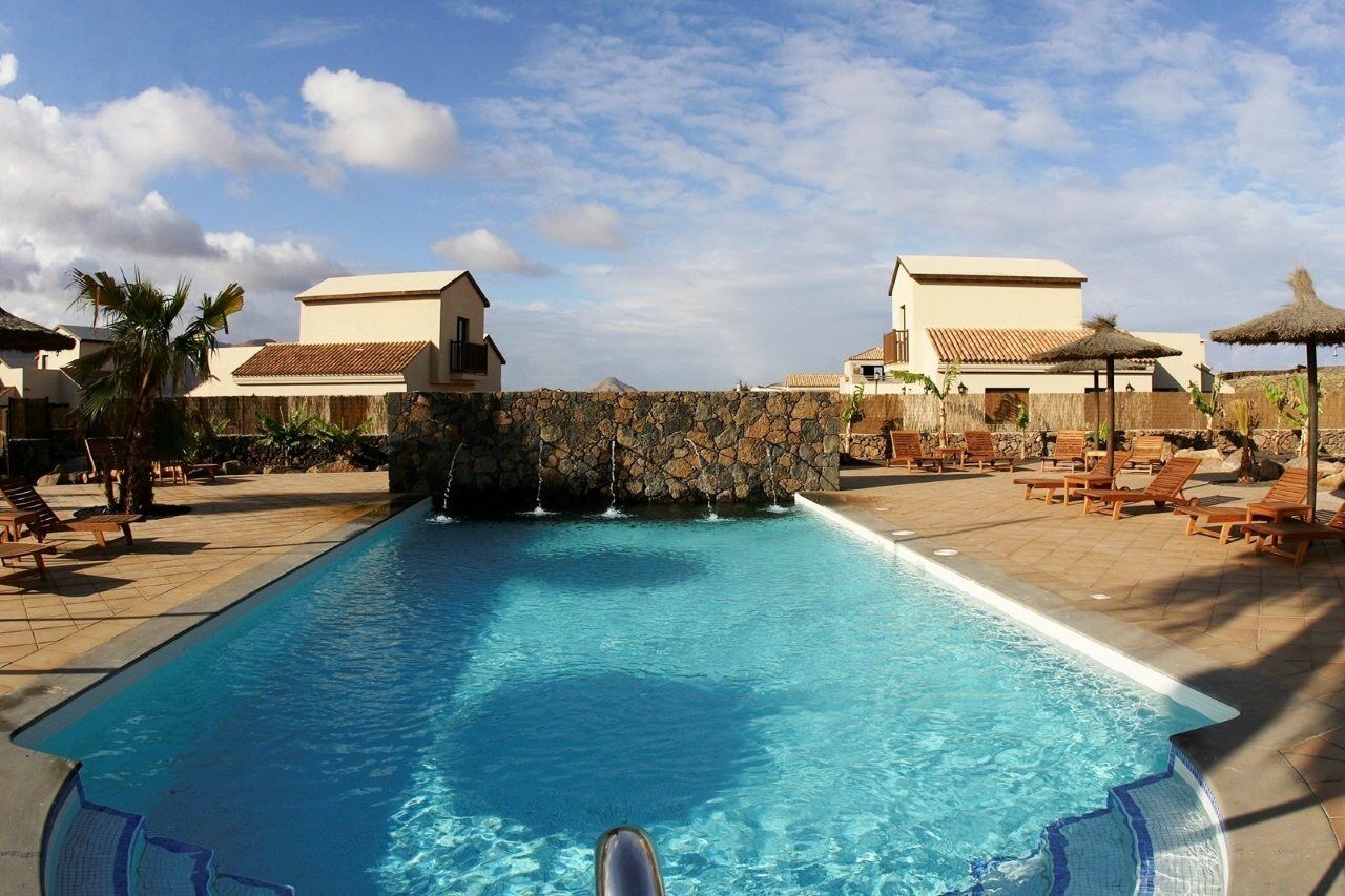 Villas Oasis Casa Vieja La Oliva Exterior foto