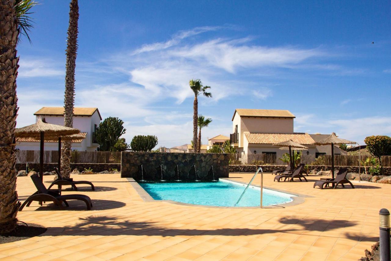 Villas Oasis Casa Vieja La Oliva Exterior foto